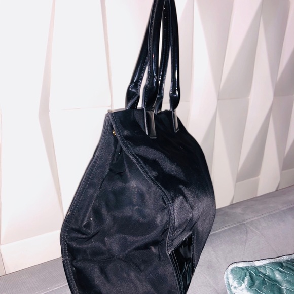 Tory Burch Tote - Picture 2 of 8